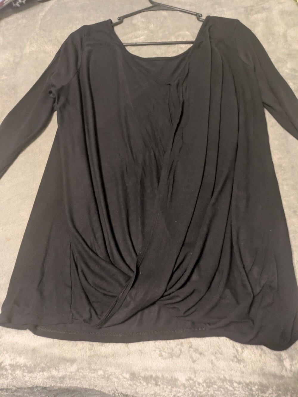 Express One Eleven Women's Black Faux Wrap Twist Front Long Sleeve Top Medium